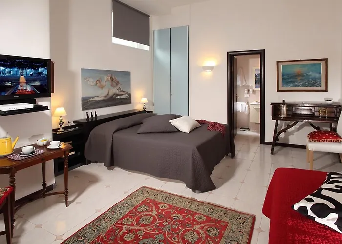 Guest house Roma Central Guest House 4*